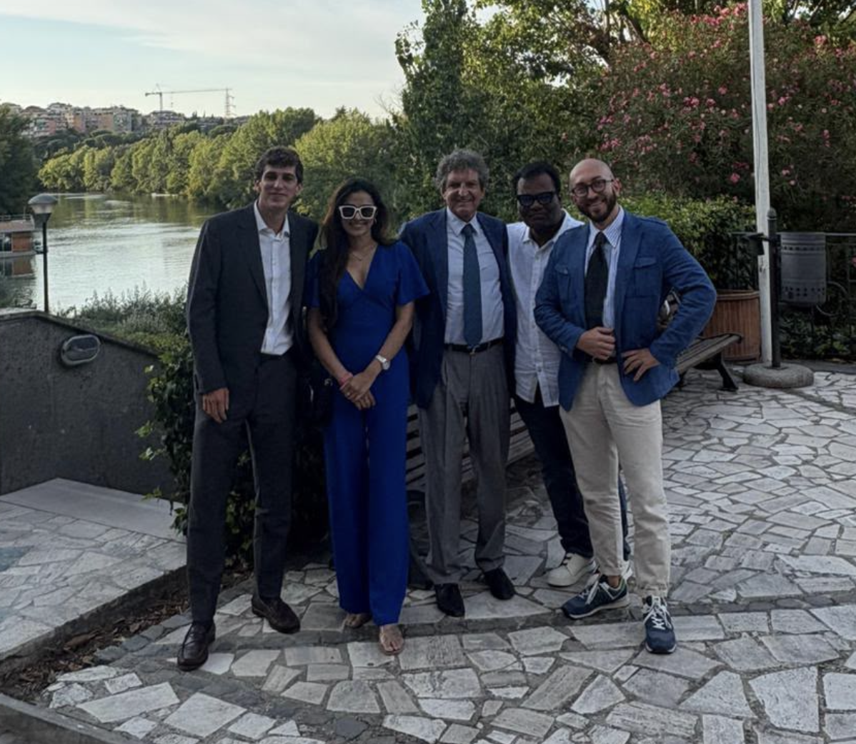 ufficio stampa eastwest per blutik